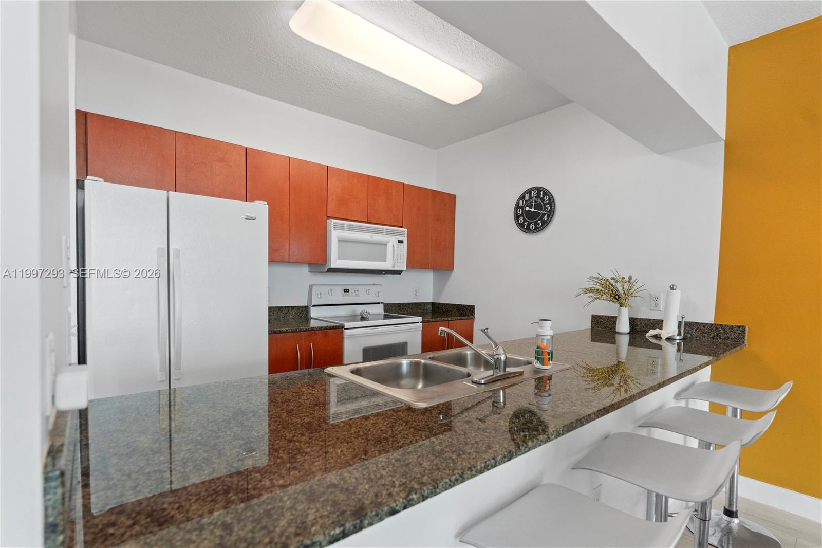 1200 Brickell Bay Dr #PH 4218, Miami FL 33131