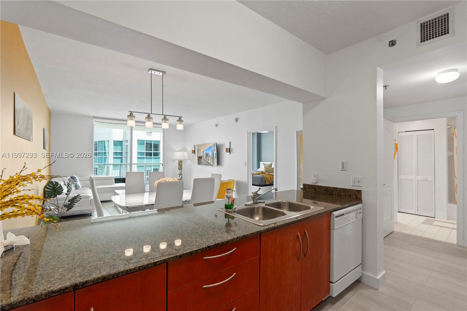 1200 Brickell Bay Dr #PH 4218, Miami FL 33131