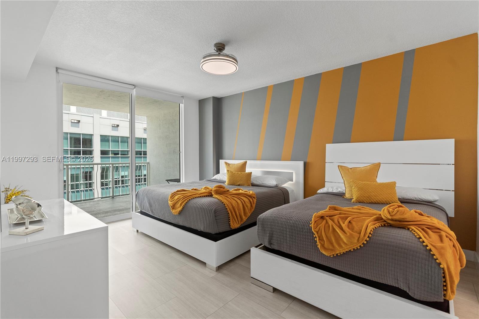 1200 Brickell Bay Dr #PH 4218, Miami FL 33131