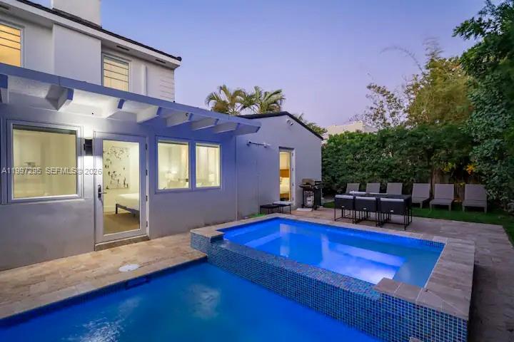 320 Polk St, Hollywood FL 33019