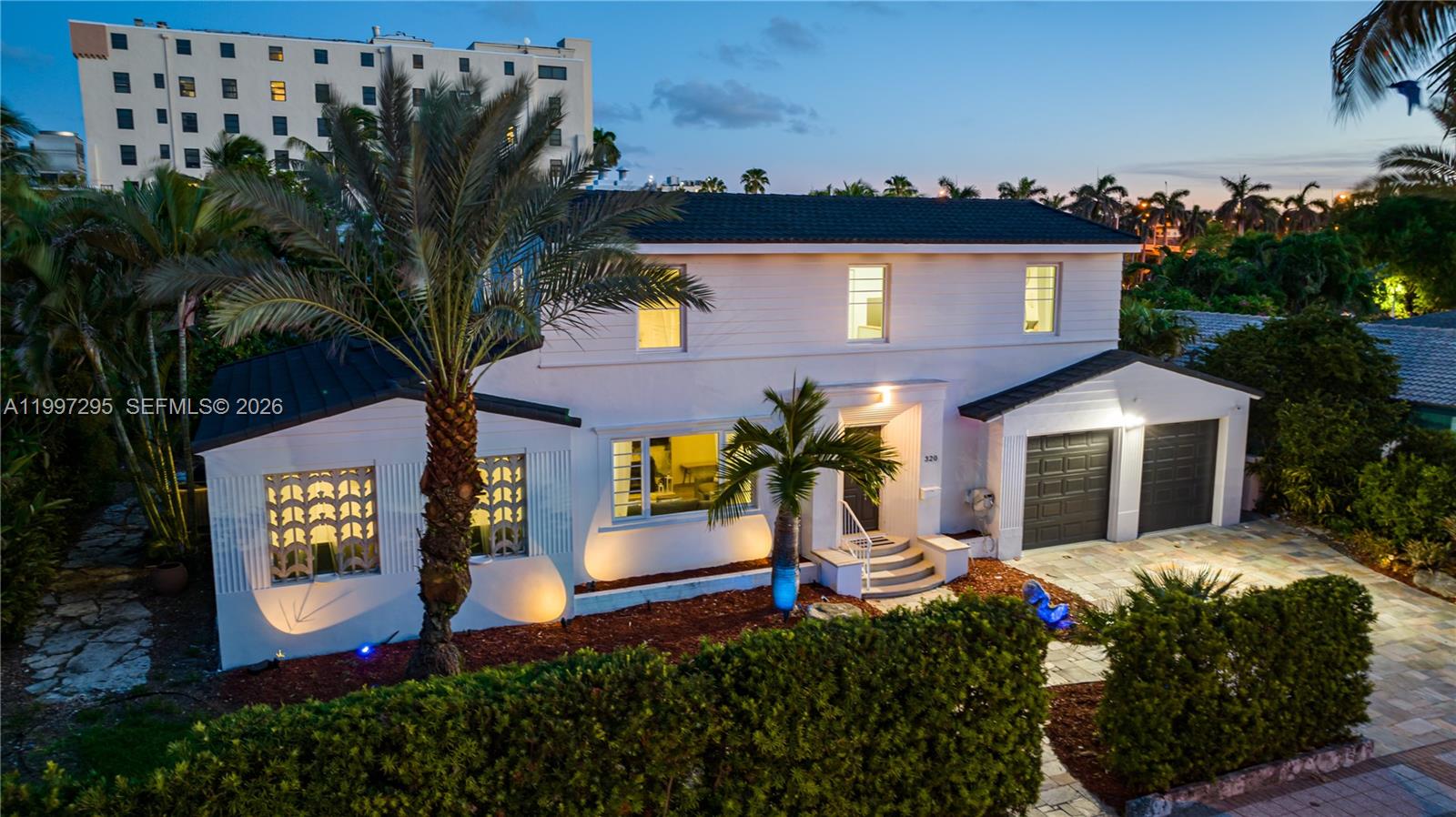 320 Polk St, Hollywood FL 33019