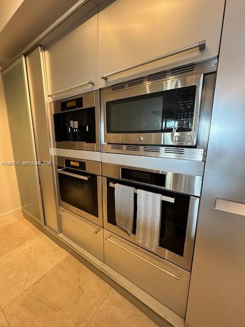 18201 Collins Ave #1602, Sunny Isles Beach FL 33160