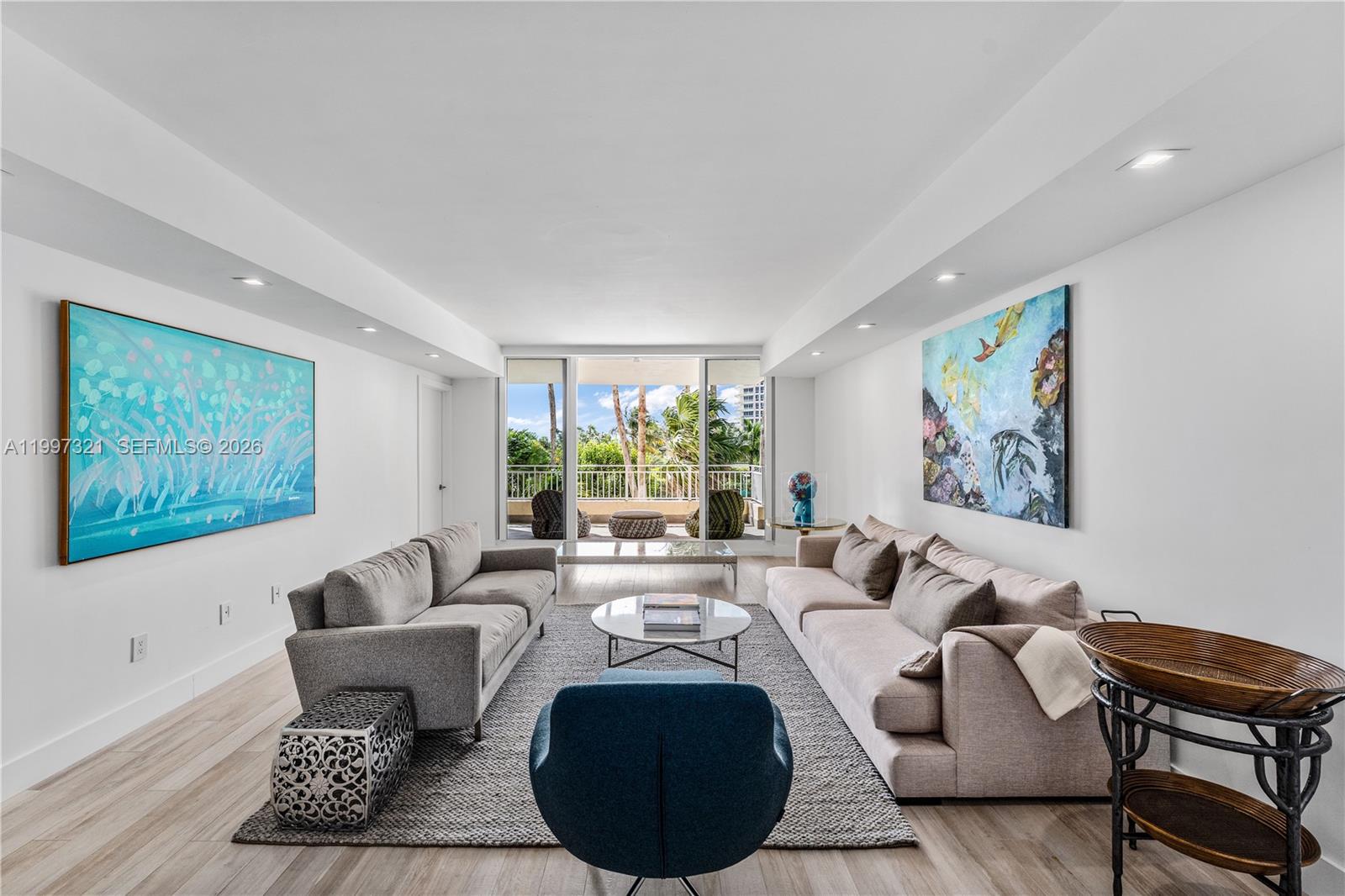791 Crandon Blvd #405, Key Biscayne FL 33149