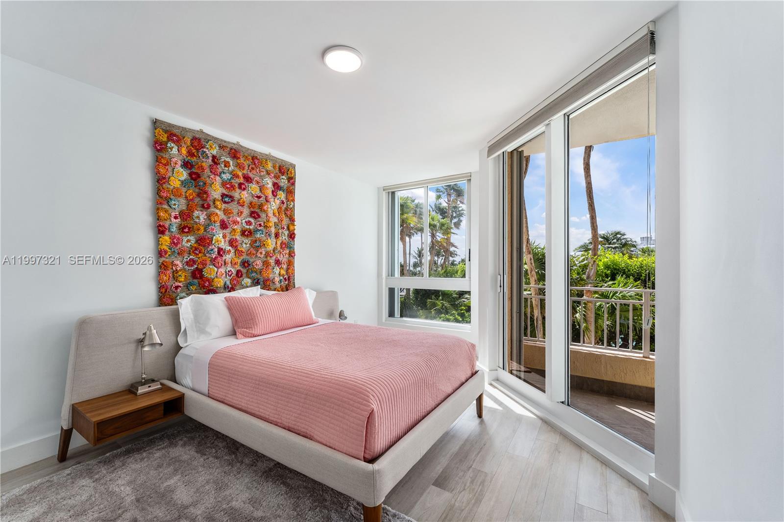 791 Crandon Blvd #405, Key Biscayne FL 33149