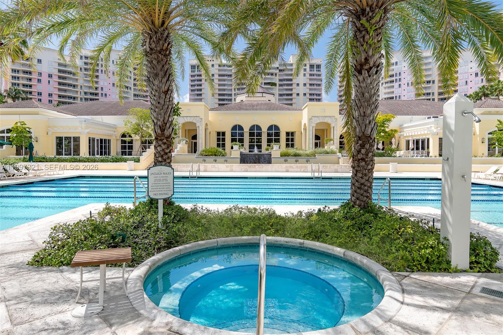 791 Crandon Blvd #405, Key Biscayne FL 33149