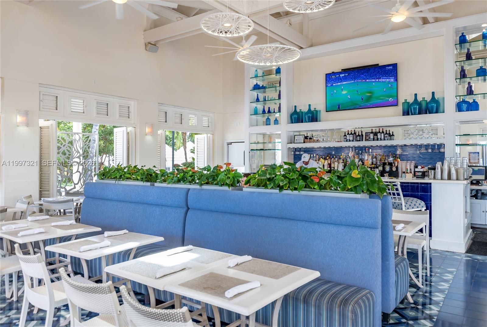 791 Crandon Blvd #405, Key Biscayne FL 33149