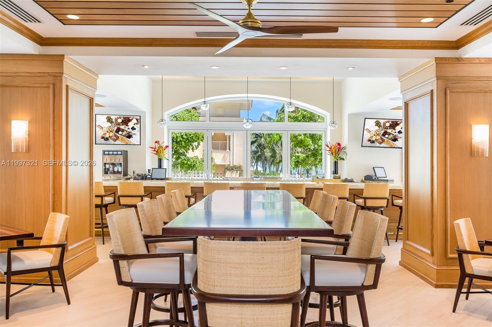 791 Crandon Blvd #405, Key Biscayne FL 33149