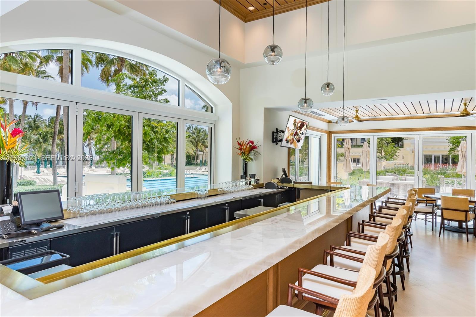 791 Crandon Blvd #405, Key Biscayne FL 33149