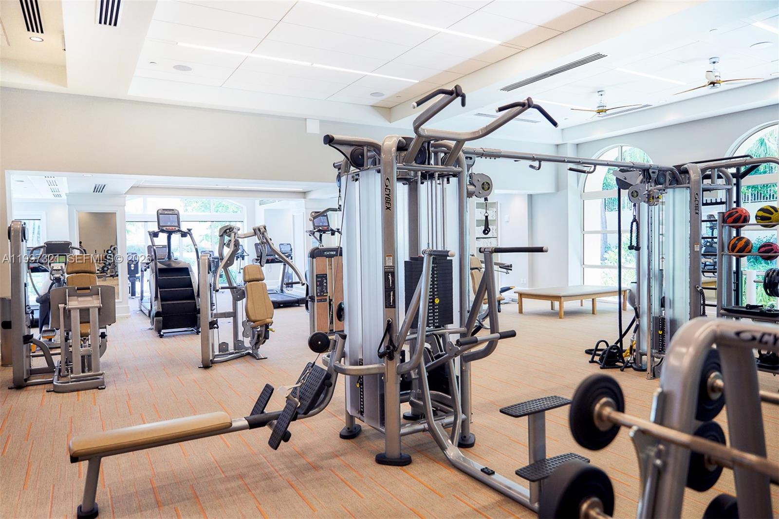 791 Crandon Blvd #405, Key Biscayne FL 33149
