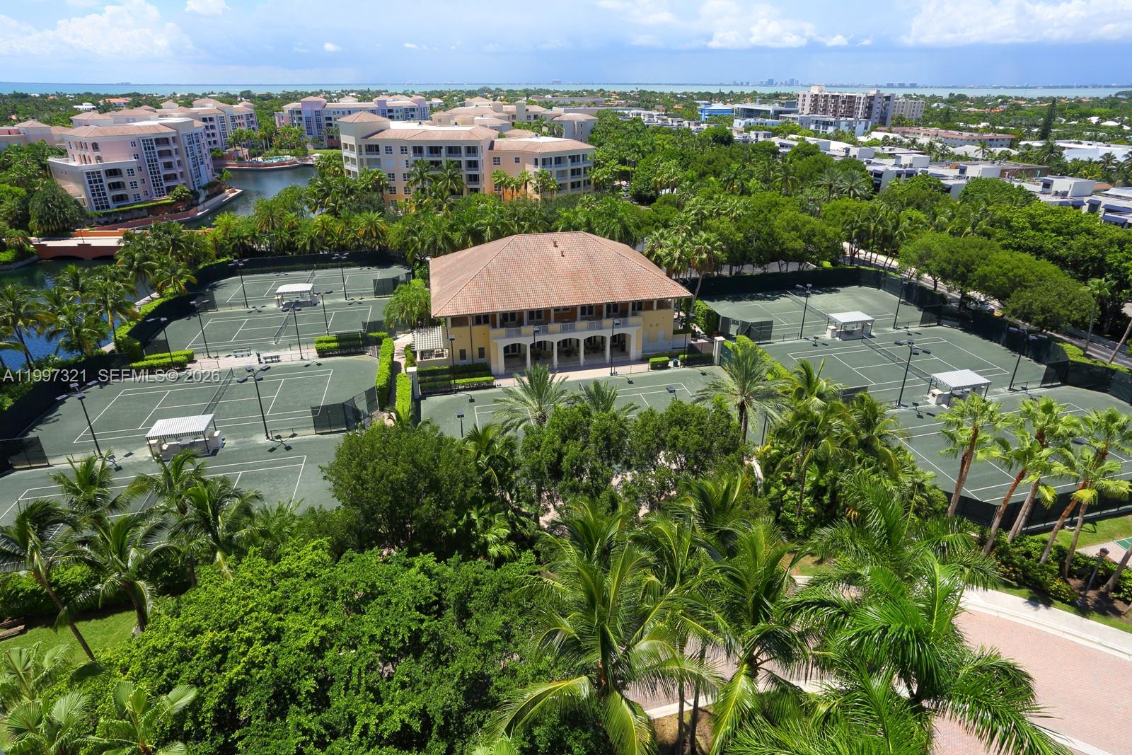 791 Crandon Blvd #405, Key Biscayne FL 33149