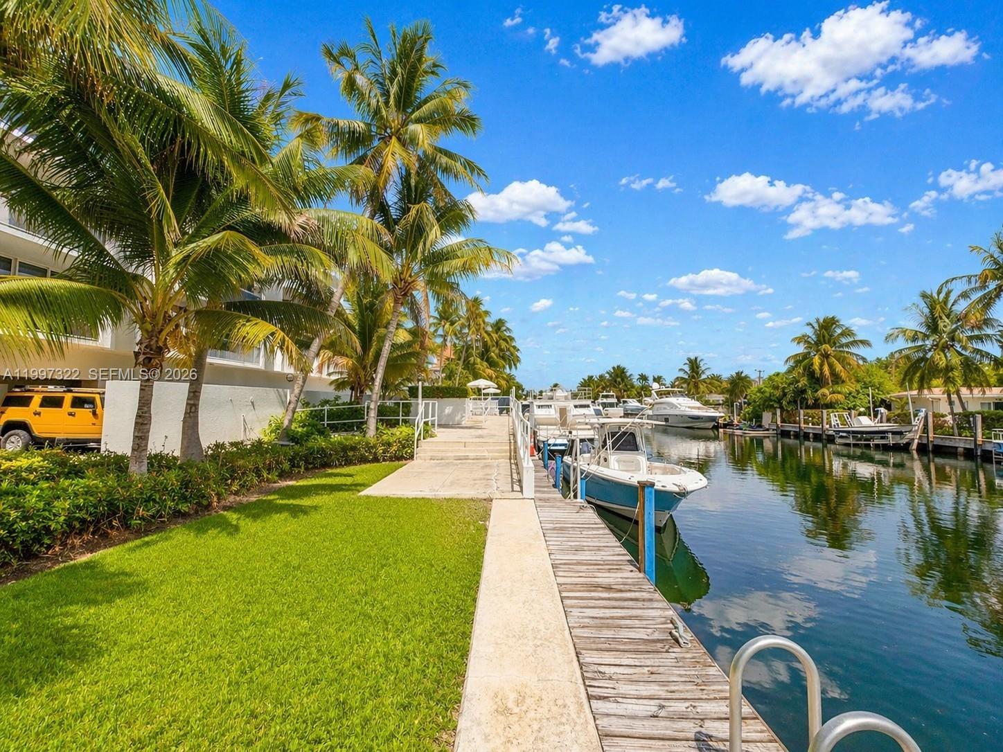 2370 NE 135th St #405, North Miami FL 33181