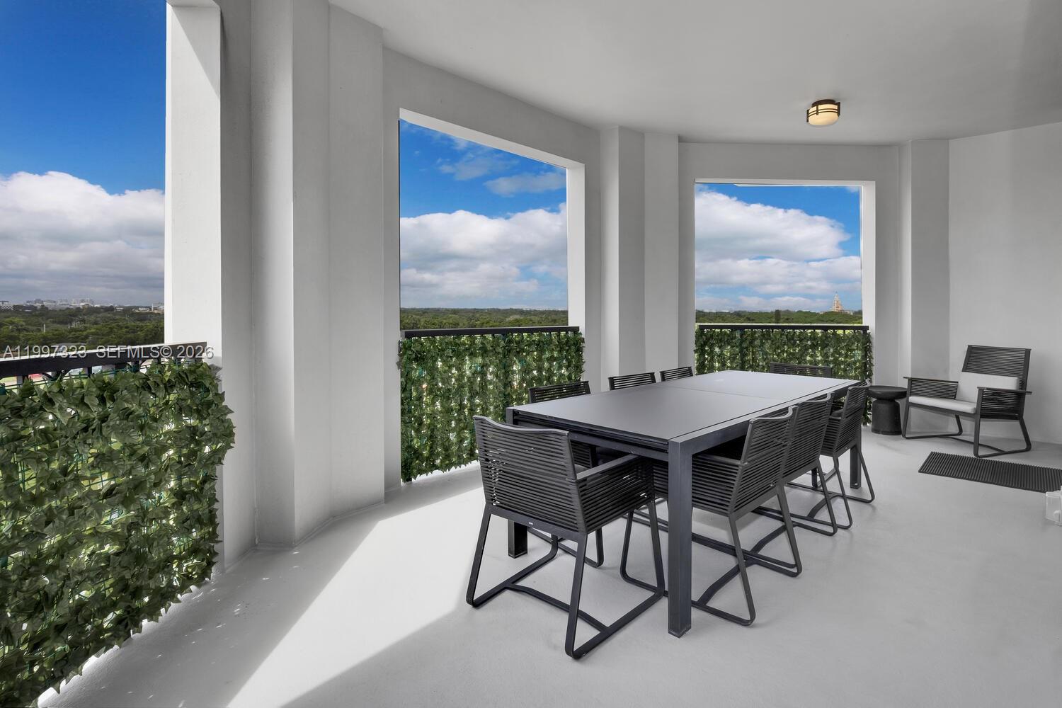 301 Altara Ave #LPH914, Coral Gables FL 33146