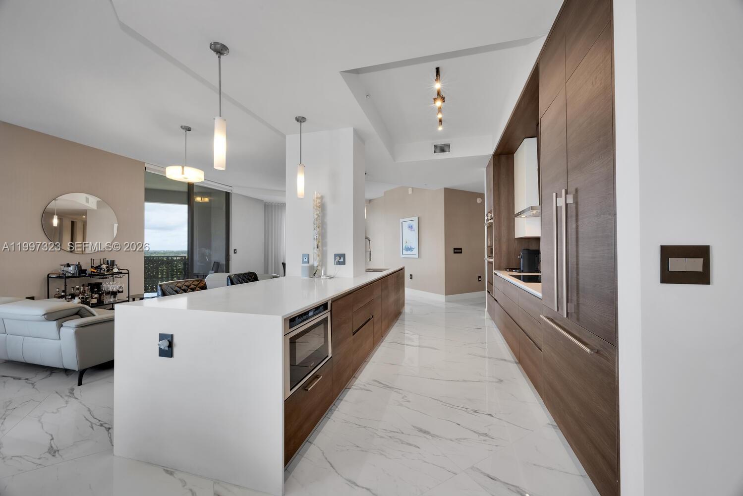 301 Altara Ave #LPH914, Coral Gables FL 33146