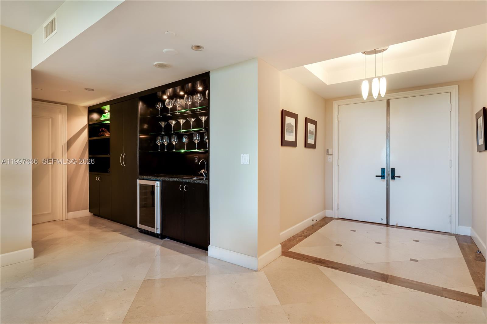 445 Grand Bay Dr #412, Key Biscayne FL 33149