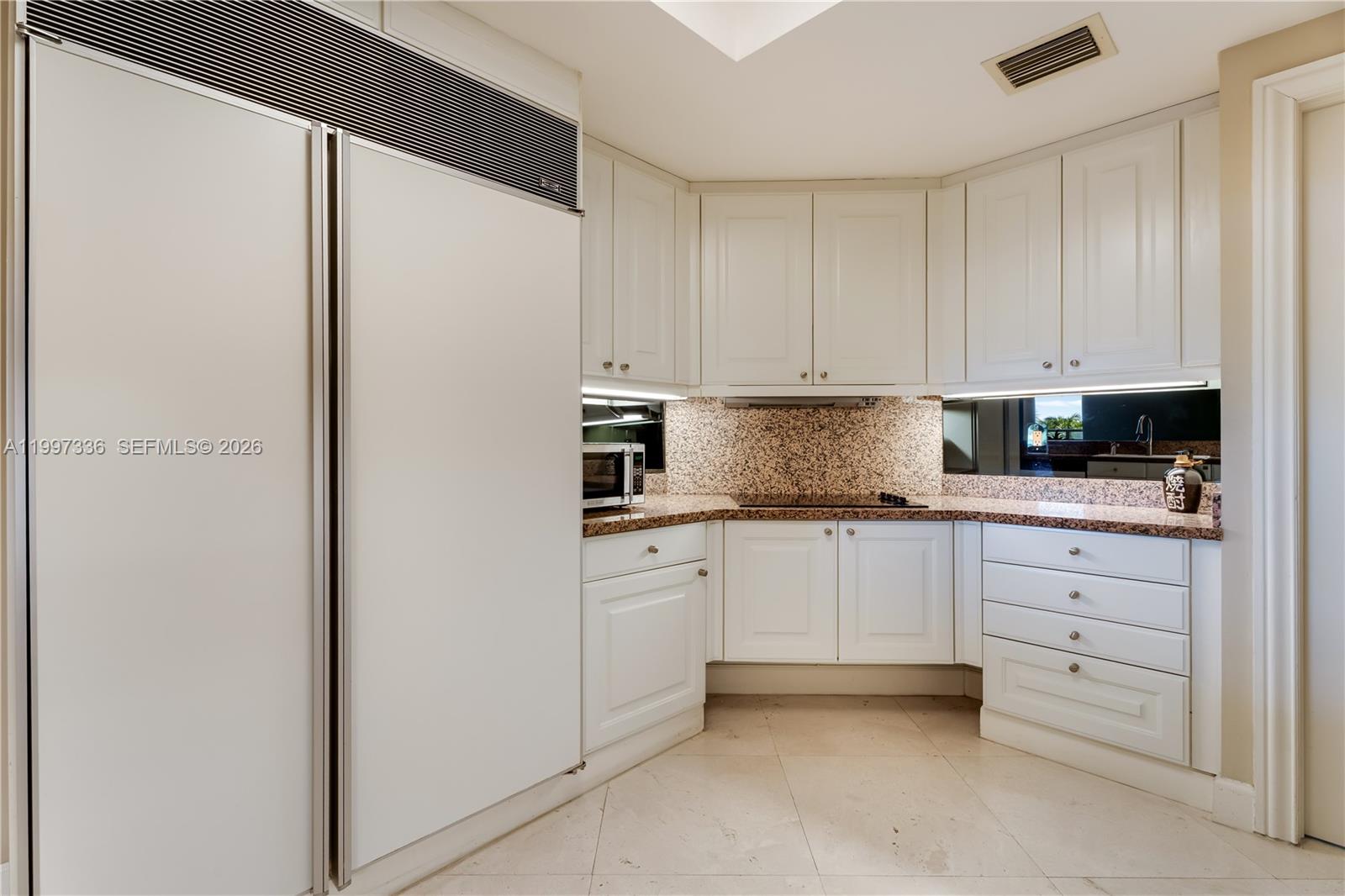 445 Grand Bay Dr #412, Key Biscayne FL 33149