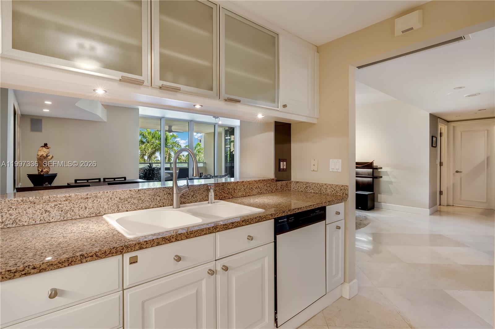 445 Grand Bay Dr #412, Key Biscayne FL 33149