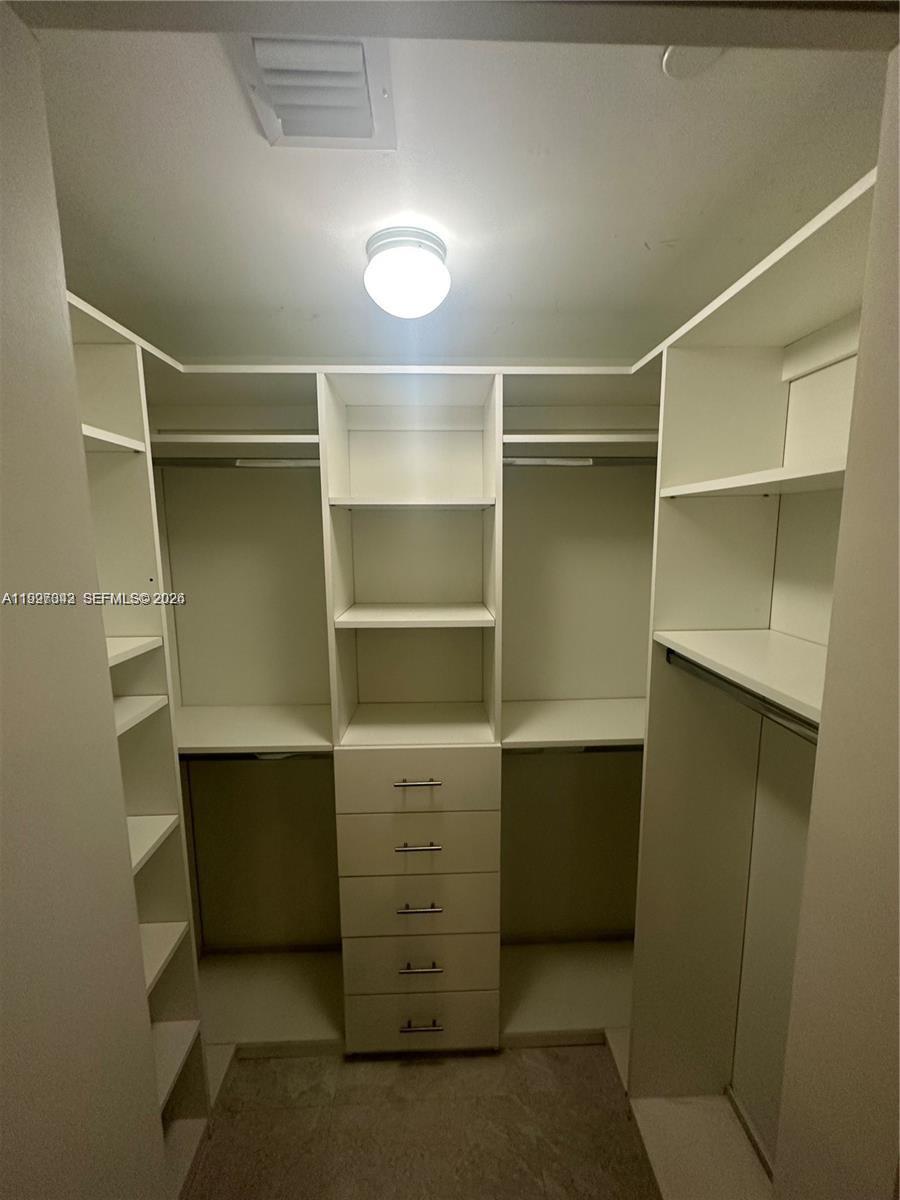 488 NE 18th St #2005, Miami FL 33132