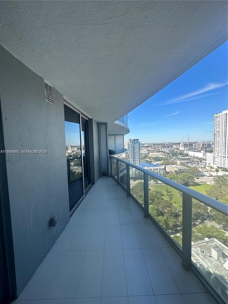 488 NE 18th St #2005, Miami FL 33132