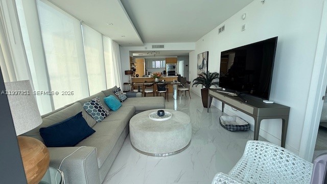 460 NE 28th St #2908, Miami FL 33137