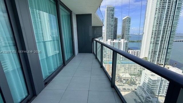 460 NE 28th St #2908, Miami FL 33137
