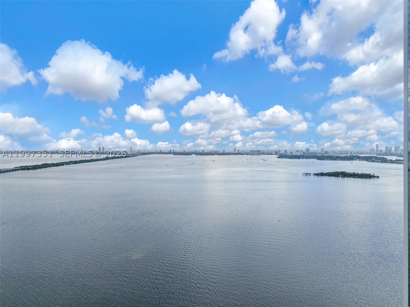 460 NE 28th St #2908, Miami FL 33137