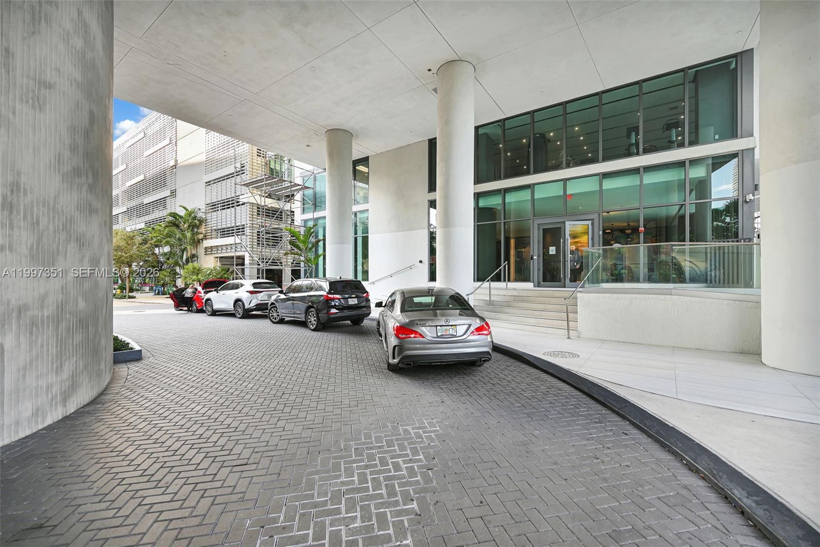 460 NE 28th St #2908, Miami FL 33137