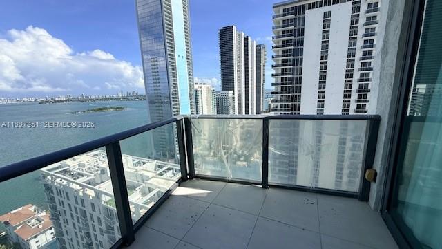 460 NE 28th St #2908, Miami FL 33137