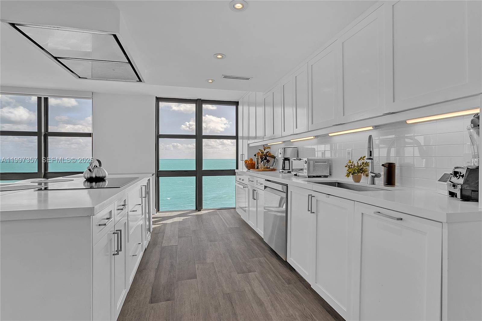 1111 Crandon Blvd #B807, Key Biscayne FL 33149