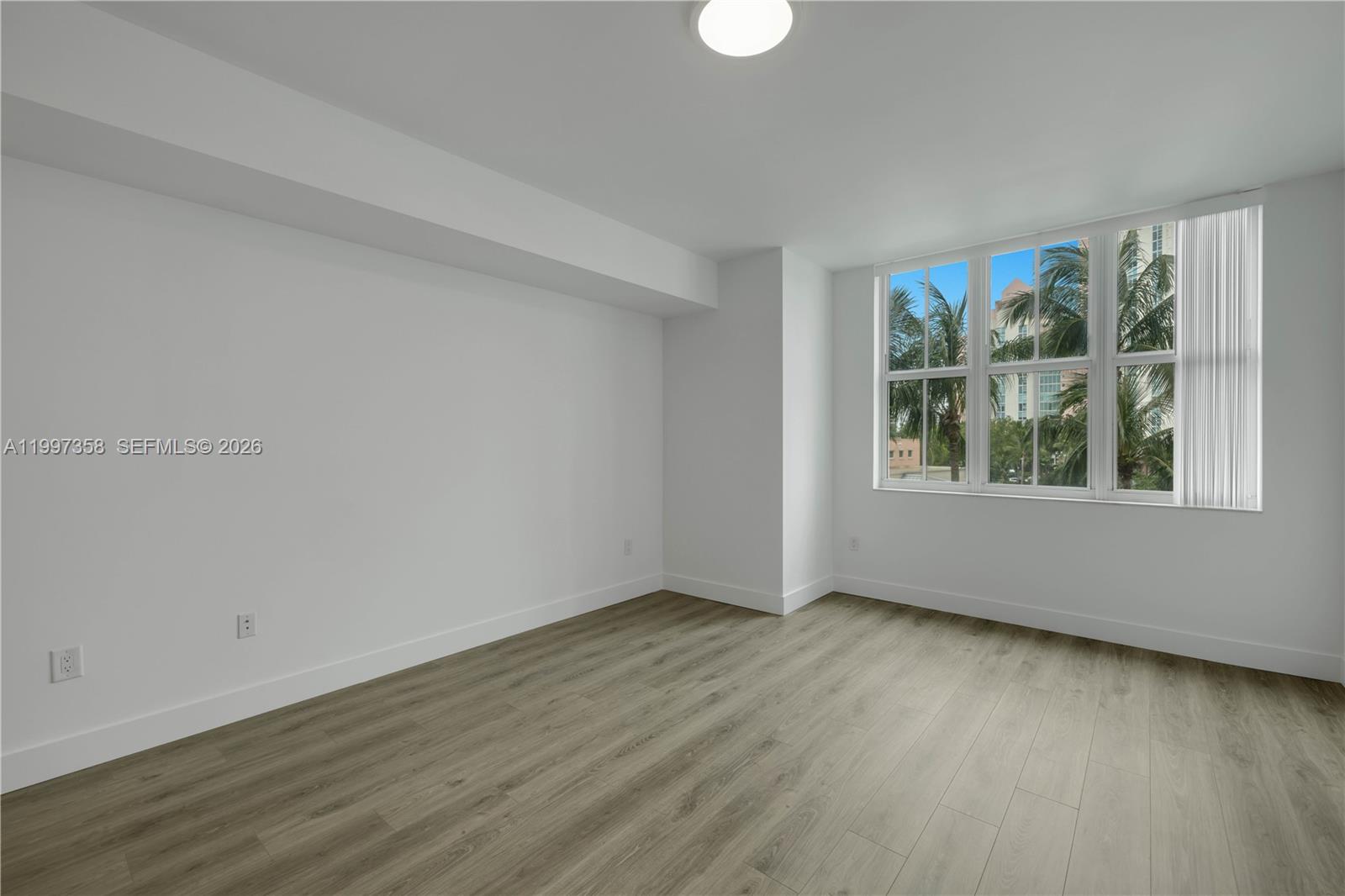 3340 NE 190th St #503, Aventura FL 33180