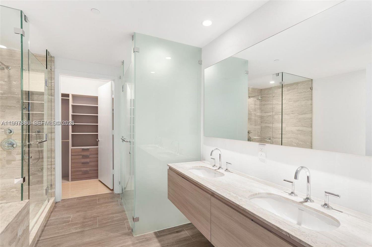 2900 NE 7th Ave #2406, Miami FL 33137