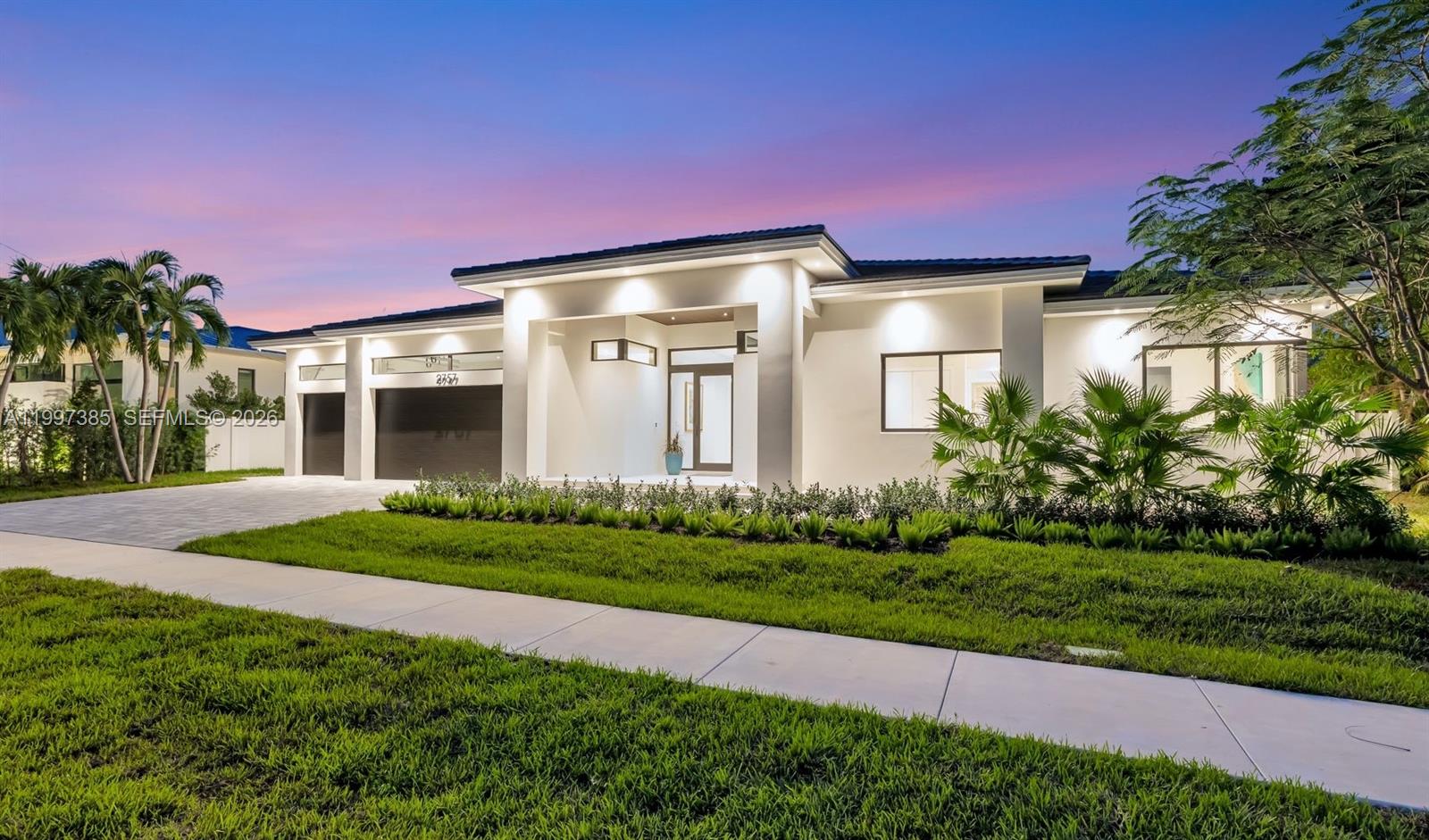 2757 NE 34 Street, Fort Lauderdale FL 33306