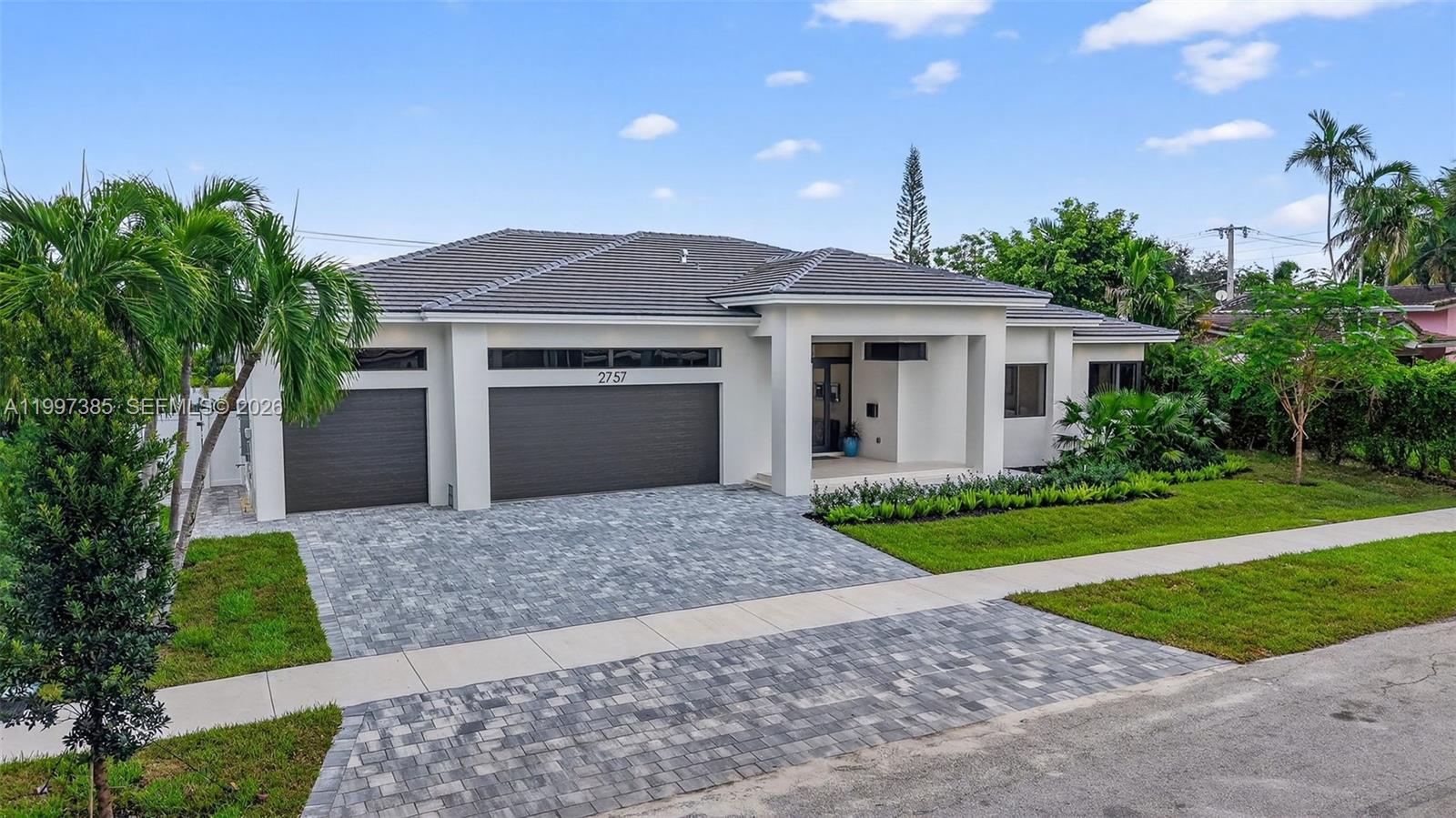 2757 NE 34 Street, Fort Lauderdale FL 33306