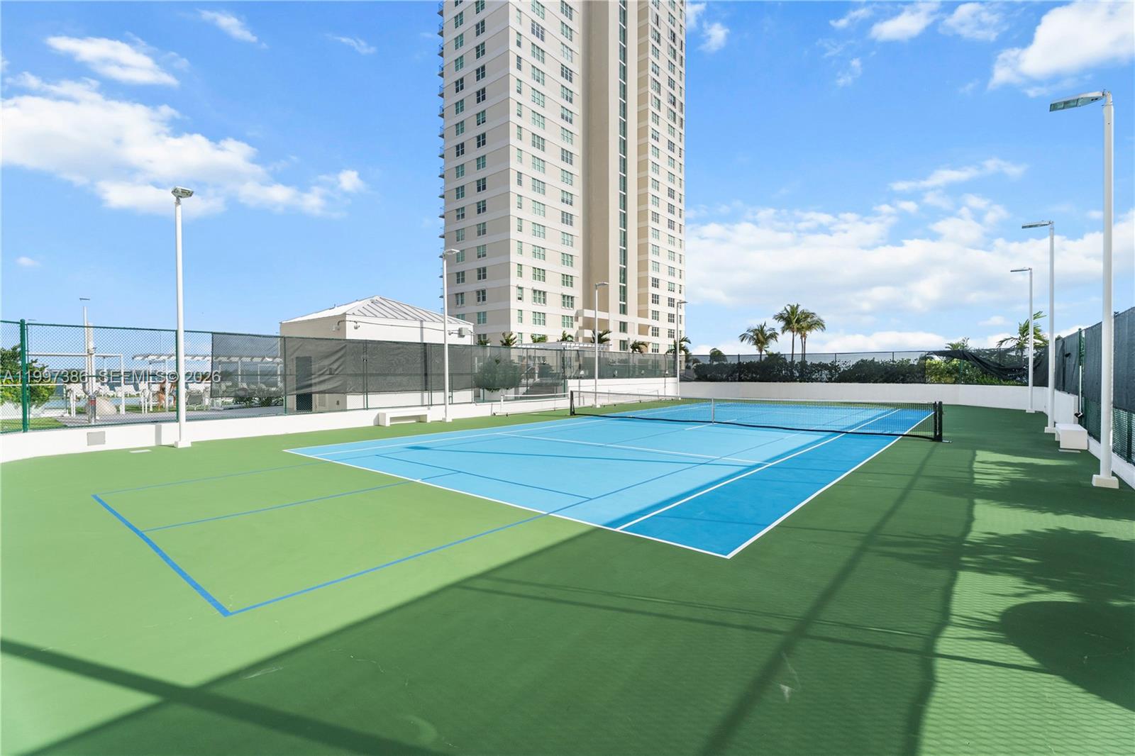 770 Claughton Island Dr #1515, Miami FL 33131