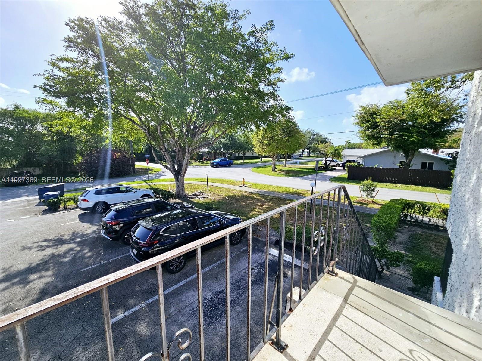 8701 SW 141st St #B8, Palmetto Bay FL 33176