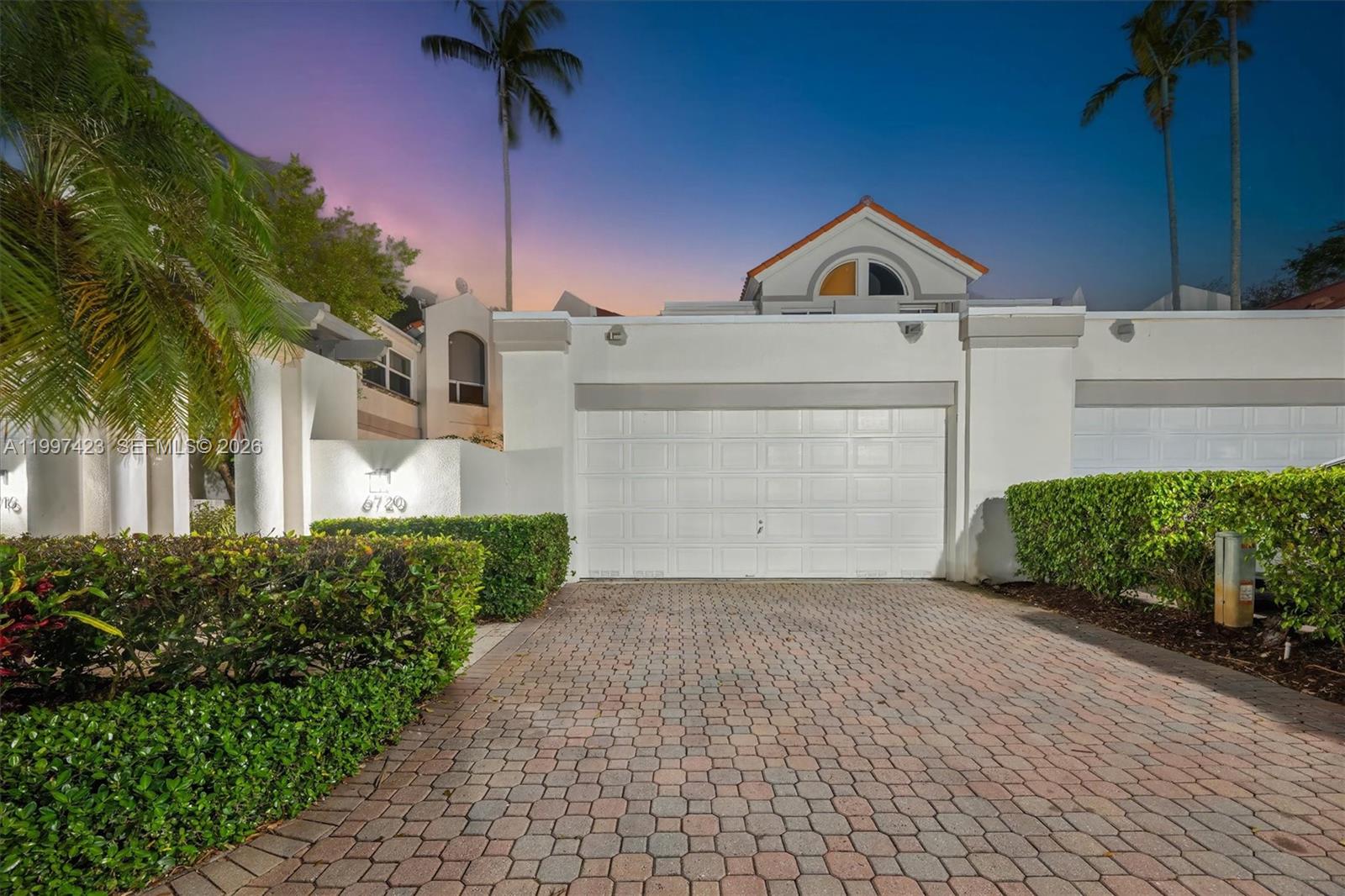 6720 SW 88th, Pinecrest FL 33156