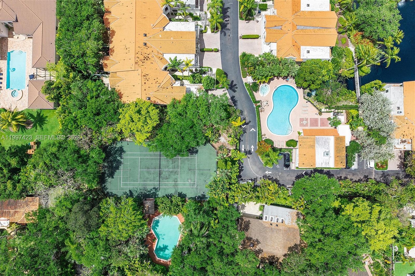 6720 SW 88th, Pinecrest FL 33156