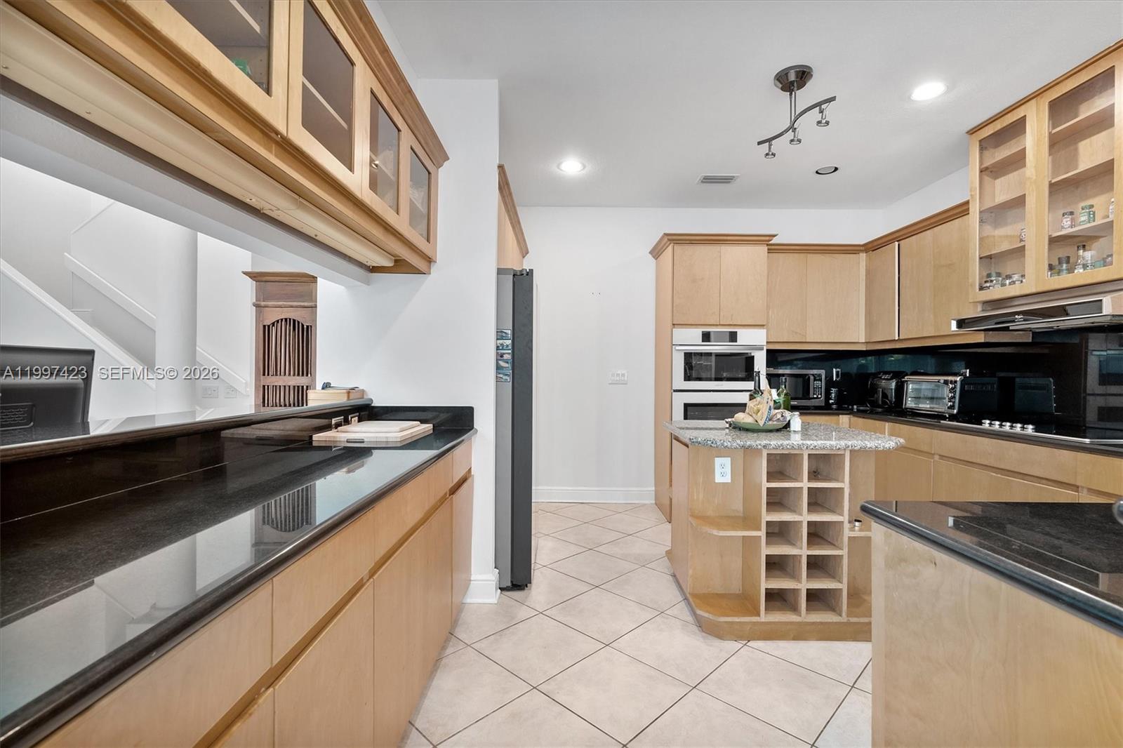 6720 SW 88th Ter, Pinecrest FL 33156