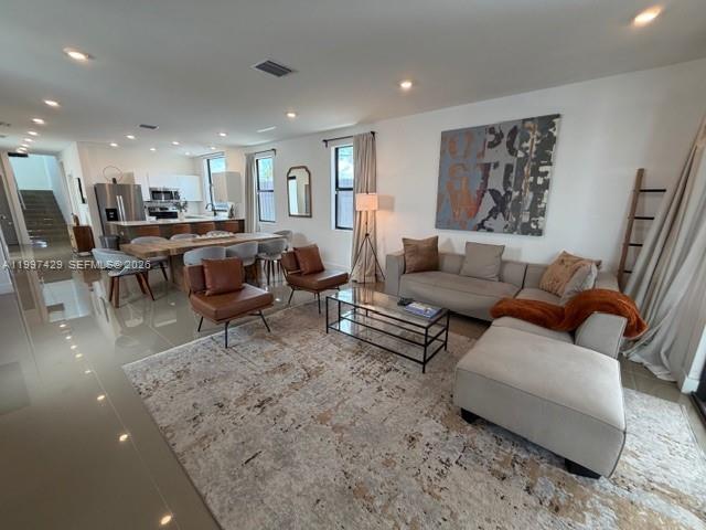 3645 SW 3 st, Miami FL 33135