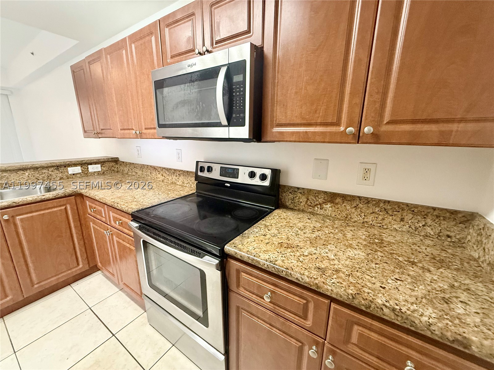 962 SW 143rd Ave #2207, Pembroke Pines FL 33027