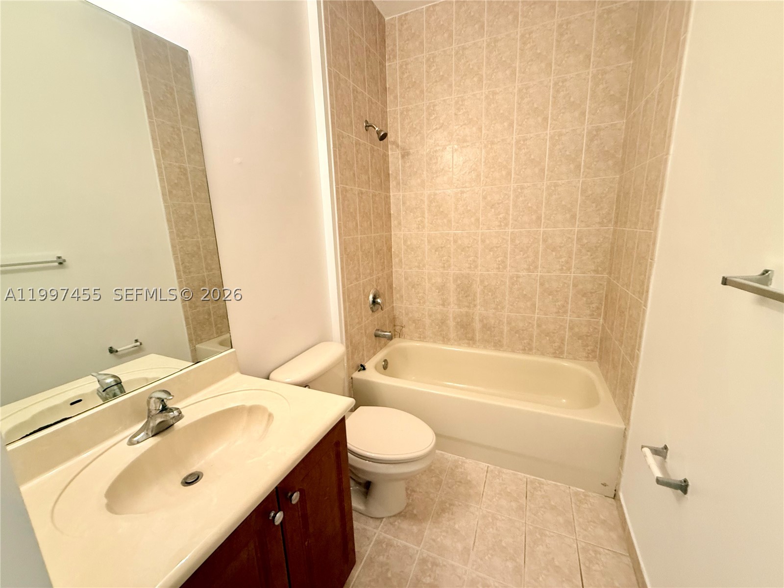 962 SW 143rd Ave #2207, Pembroke Pines FL 33027