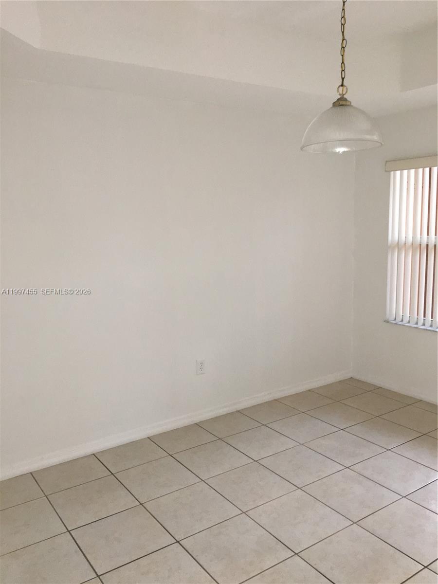 962 SW 143rd Ave #2207, Pembroke Pines FL 33027