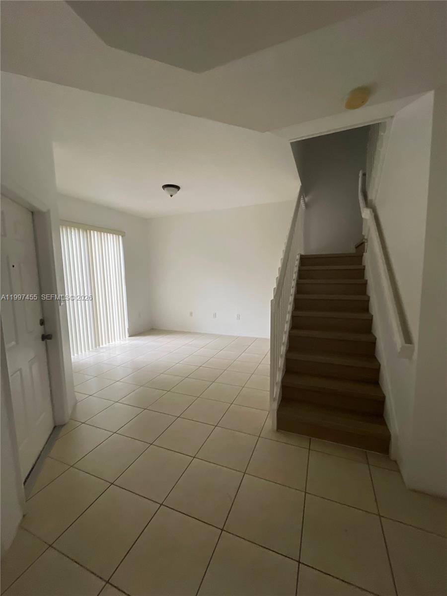 962 SW 143rd Ave #2207, Pembroke Pines FL 33027