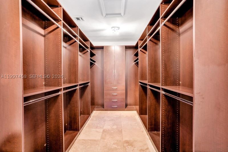 7405 SW 79th Ct, Miami FL 33143