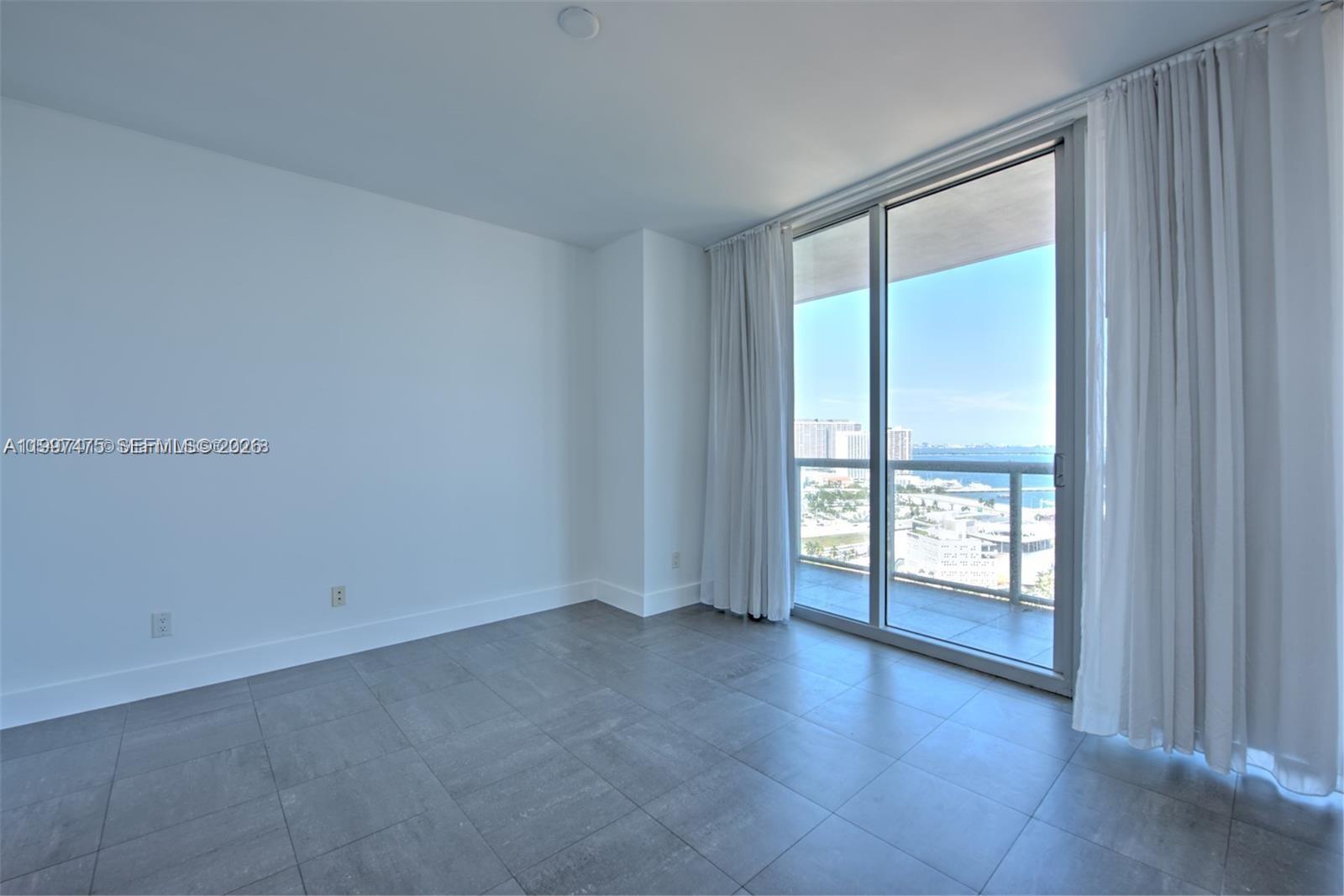 888 Biscayne Blvd #2410, Miami FL 33132