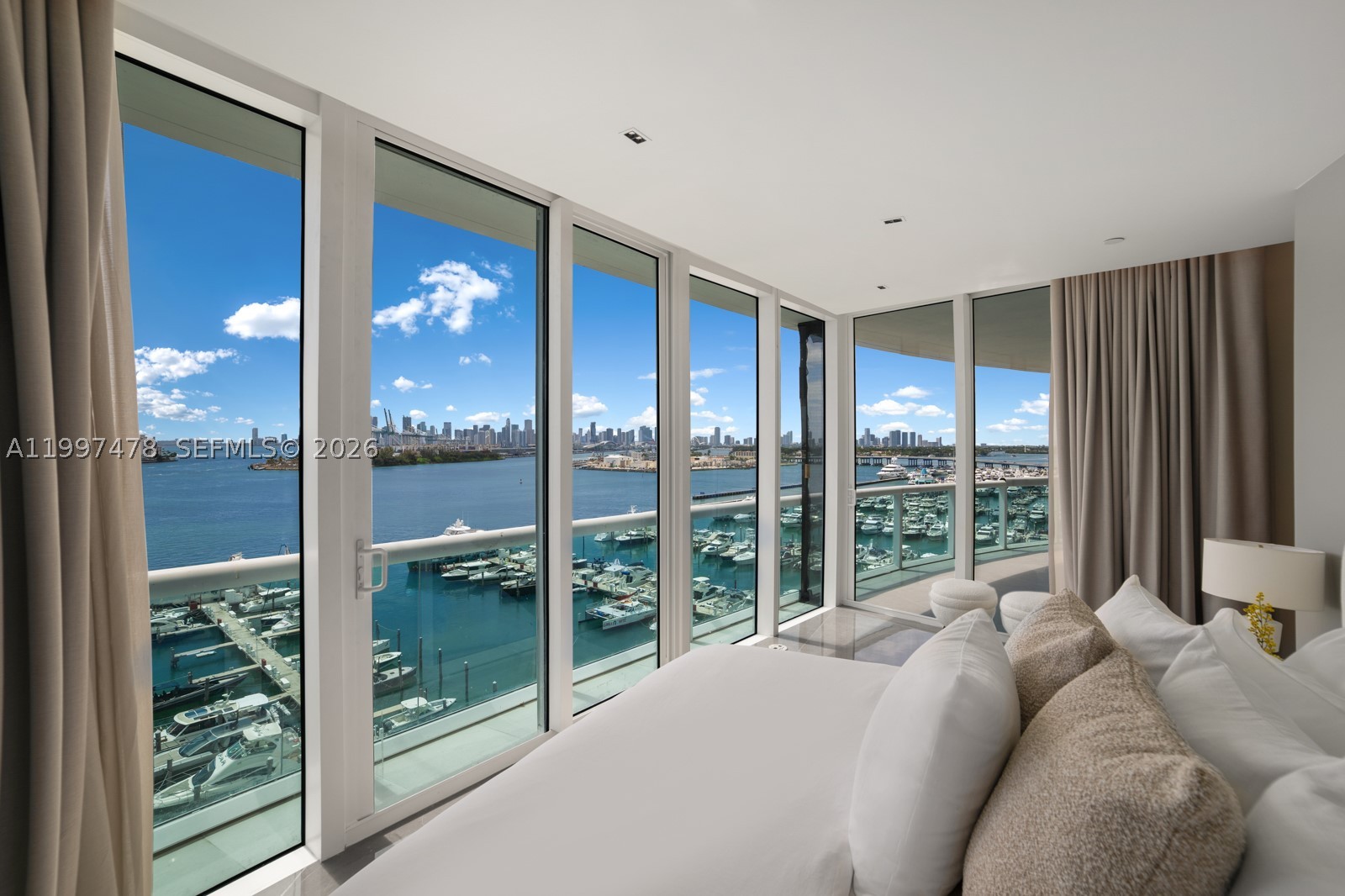 1000 S Pointe Dr #901, Miami Beach FL 33139