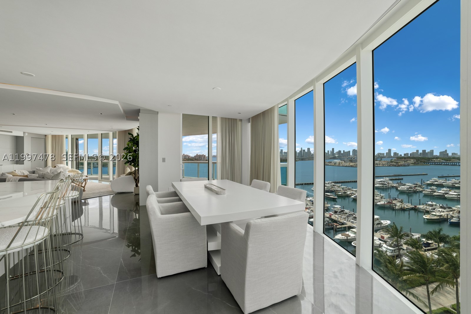 1000 S Pointe Dr #901, Miami Beach FL 33139