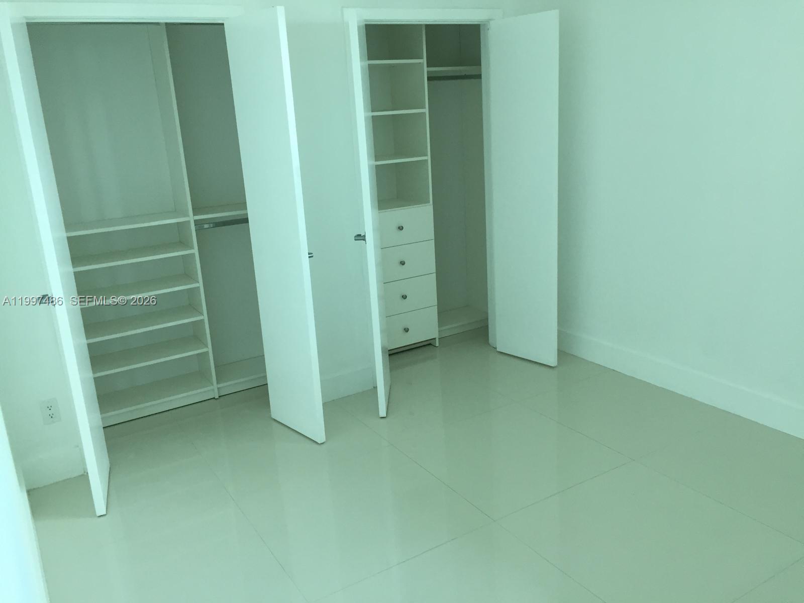 888 Biscayne Blvd #2709, Miami FL 33132
