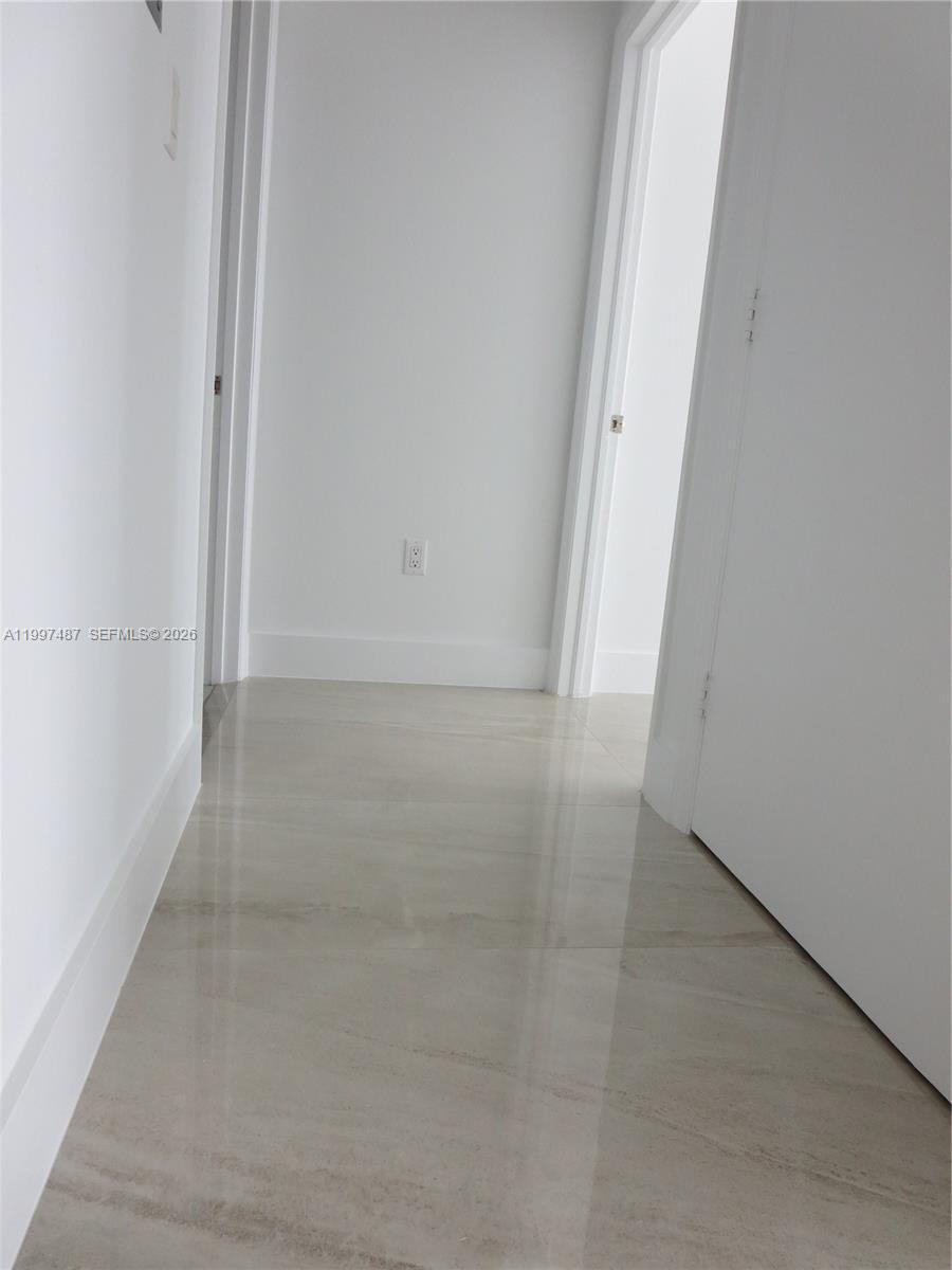 500 Brickell Ave #3006, Miami FL 33131