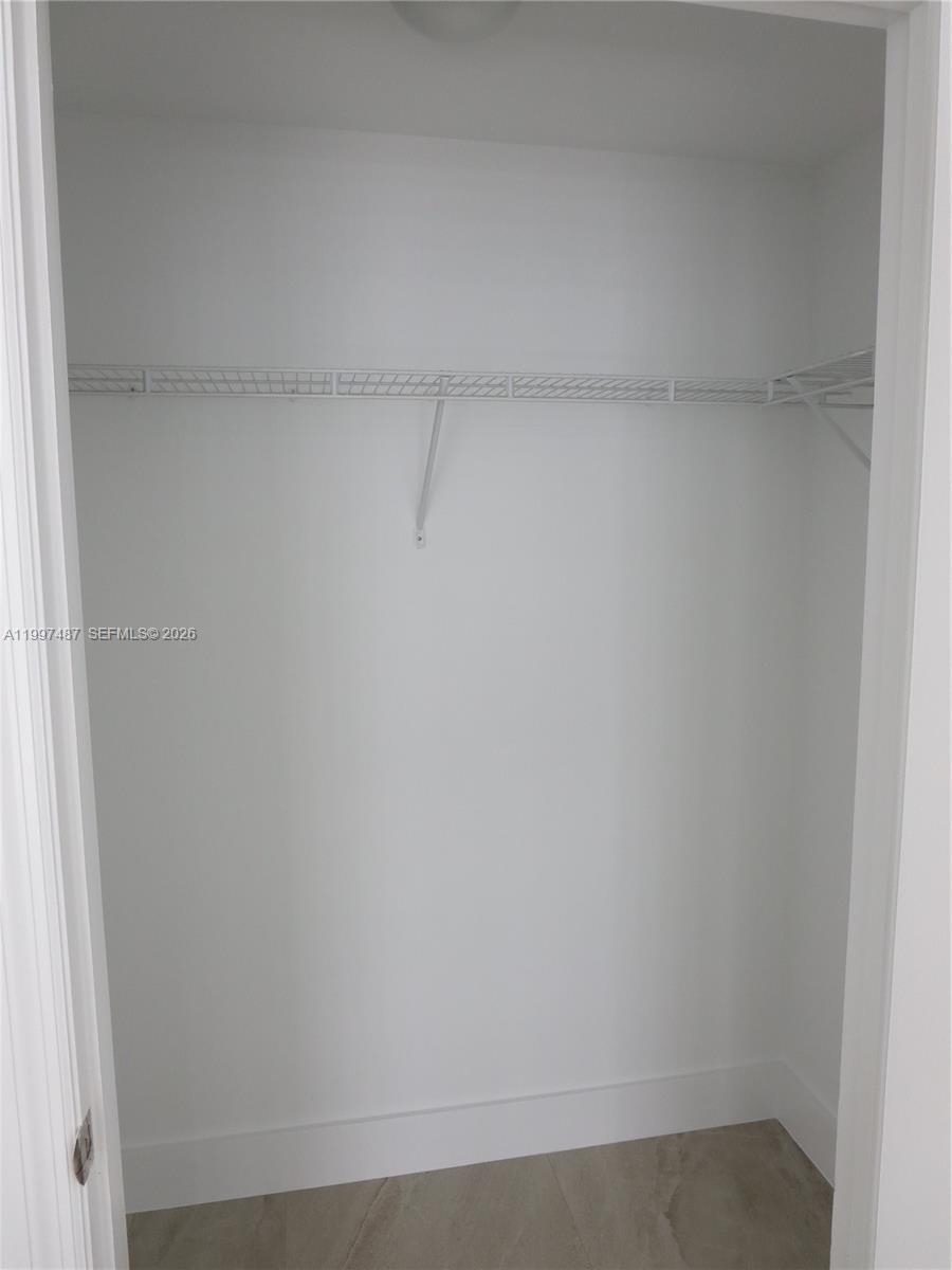 500 Brickell Ave #3006, Miami FL 33131