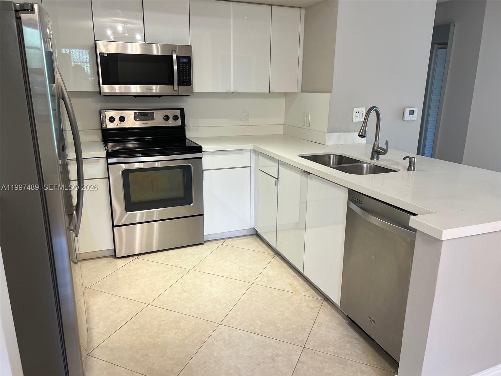 19701 E Country Club Dr #5208, Aventura FL 33180